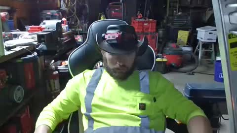 Snapshot of hothusband28931194 chatting on 09/13/25, 09:31 TW28 online show from 09/13/25, 09:31