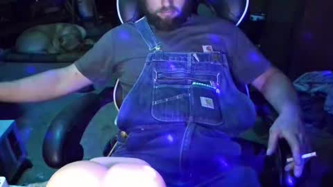 Snapshot of hothusband28931194 chatting on 09/28/25, 06:41 TW28 online show from 09/28/25, 06:41