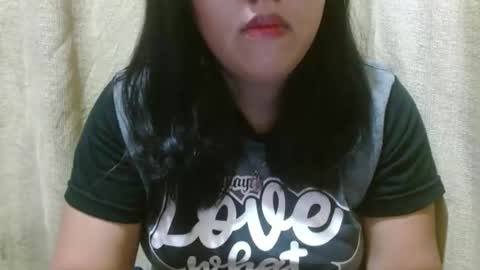 hotiemorenagurl18 online show from 11/01/25, 02:13