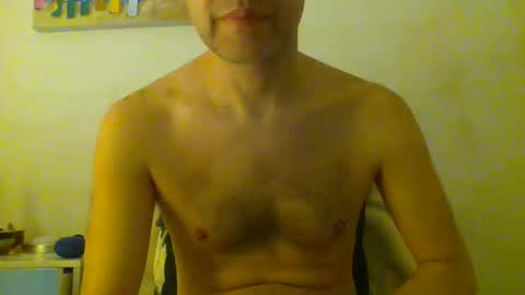 hottitan  twitter Marianoshcam online show from 10/15/25, 06:41