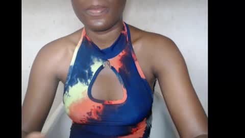 hotjessie0 online show from 10/26/25, 06:41