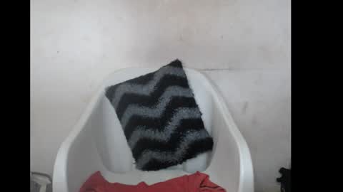 hotjessie0 online show from 11/19/25, 06:13