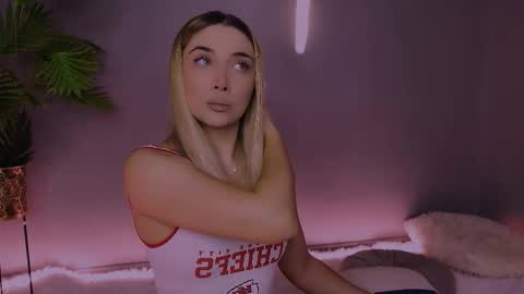 Maria online show from 01/14/26, 07:03