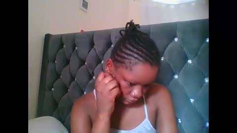 LOYCE online show from 03/18/26, 12:30