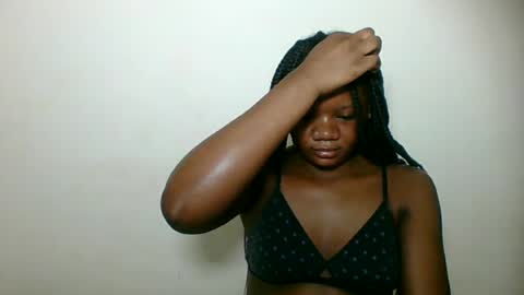 Snapshot of hotjeylee chatting on 06/21/26, 10:56 LOYCE online show from 06/21/26, 10:56