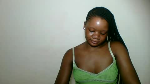 Snapshot of hotjeylee chatting on 07/05/26, 11:23 LOYCE online show from 07/05/26, 11:23
