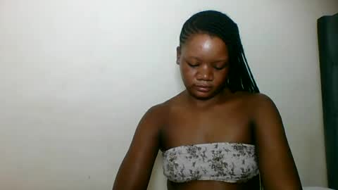 Snapshot of hotjeylee chatting on 07/06/26, 10:01 LOYCE online show from 07/06/26, 10:01