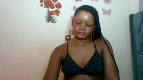 Snapshot of hotjeylee chatting on 07/11/26, 11:46 LOYCE online show from 07/11/26, 11:46