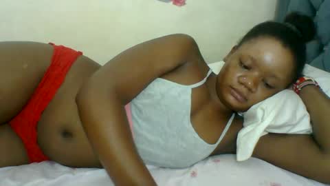 Snapshot of hotjeylee chatting on 07/15/26, 04:51 LOYCE online show from 07/15/26, 04:51