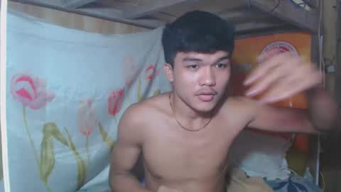 hotking_cummer online show from 10/26/25, 05:02