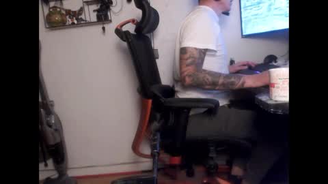 hotkinkytat online show from 03/02/25, 09:32