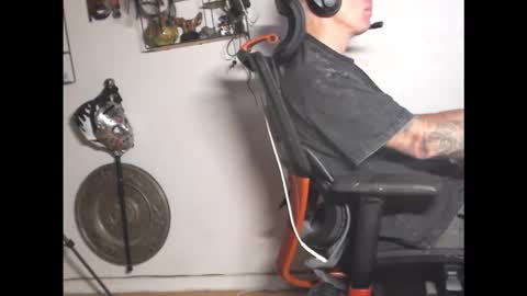 hotkinkytat online show from 04/05/26, 10:07