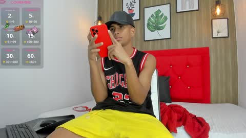 Hotkoljei online show from 12/05/24, 03:26