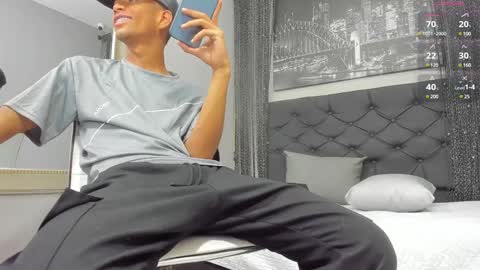 Hotkoljei online show from 01/29/25, 02:51