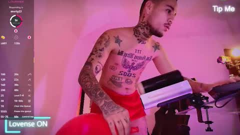 Snapshot of hotlatinox20cm chatting on 03/04/26, 11:27 HoTLatinoX20CM online show from 03/04/26, 11:27