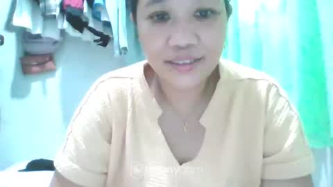 hotlavender online show from 01/01/25, 06:15