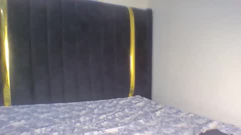 hotleen997564 online show from 03/21/26, 08:41