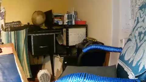 hotleopold online show from 01/03/25, 11:33