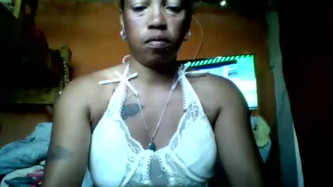 HotLilie online show from 05/17/26, 12:01