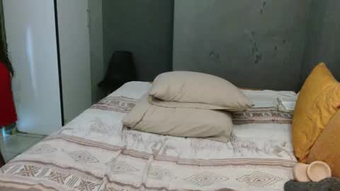 hotlilya online show from 09/13/25, 07:08