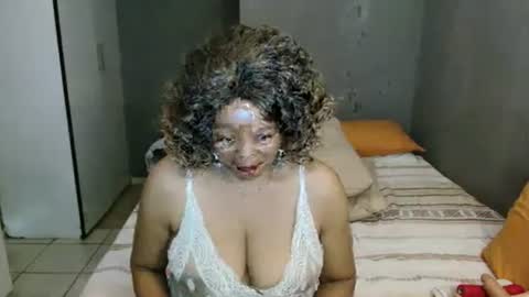 hotlilya online show from 10/20/25, 07:42