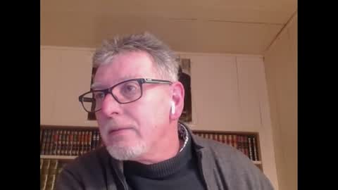 Snapshot of hotlux_54 chatting on 01/01/25, 09:52 hotlux_54 online show from 01/01/25, 09:52