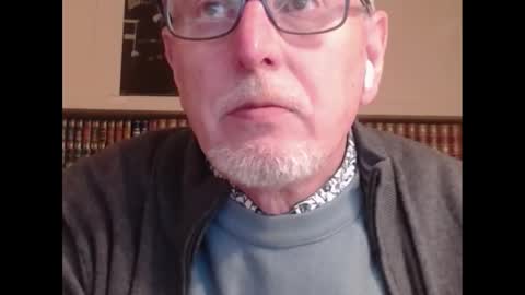 Snapshot of hotlux_54 chatting on 01/03/25, 12:22 hotlux_54 online show from 01/03/25, 12:22