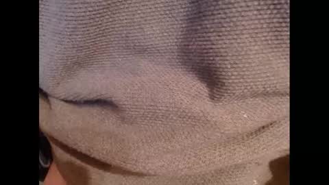 Snapshot of hotlux_54 chatting on 02/23/25, 03:40 hotlux_54 online show from 02/23/25, 03:40