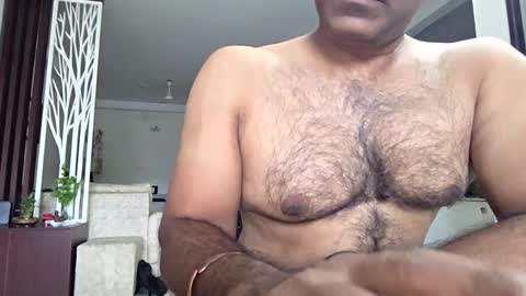 hotm_on_cam online show from 10/23/25, 09:52