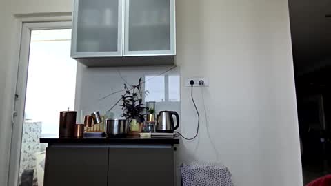 hotm_on_cam online show from 11/26/25, 06:58