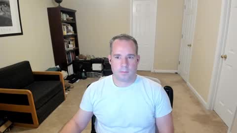 hotmale4u692000 online show from 12/19/24, 05:51