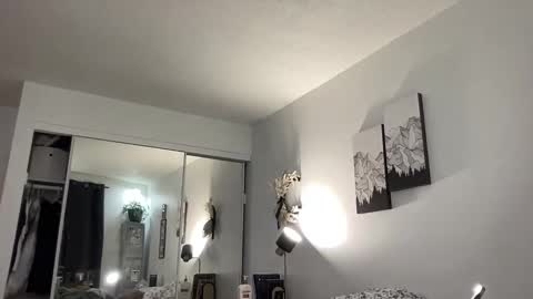 Annabelle online show from 02/02/26, 01:15