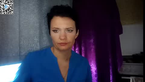 Snapshot of hotmamaqueen234 chatting on 06/16/26, 12:08 hotmamaqueen234 online show from 06/16/26, 12:08