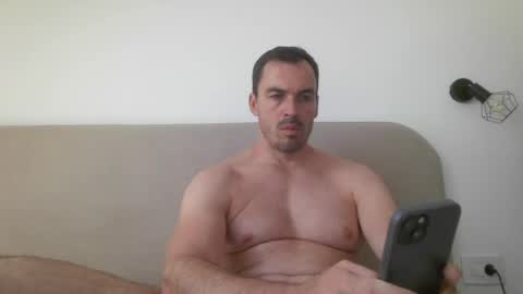 Snapshot of hotmanhotman93 chatting on 07/25/26, 10:24 Rick online show from 07/25/26, 10:24