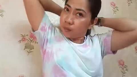 Snapshot of hotmoana chatting on 03/09/25, 03:32 hotmoana online show from 03/09/25, 03:32