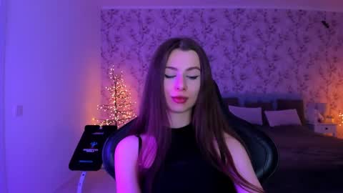 hotmolly_ online show from 04/24/26, 05:04