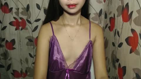 hotmom_gia online show from 11/23/25, 01:00