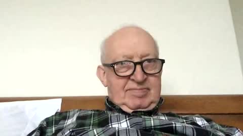 hotmuff99 online show from 02/12/25, 04:33
