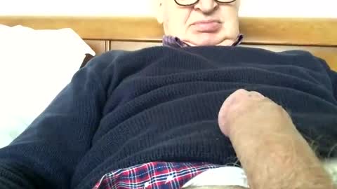 hotmuff99 online show from 02/13/25, 03:46