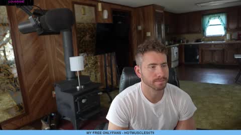 hotmuscles6t9 online show from 03/07/25, 03:18