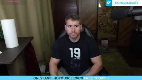hotmuscles6t9 online show from 02/27/26, 12:43