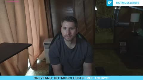 hotmuscles6t9 online show from 04/14/26, 02:34