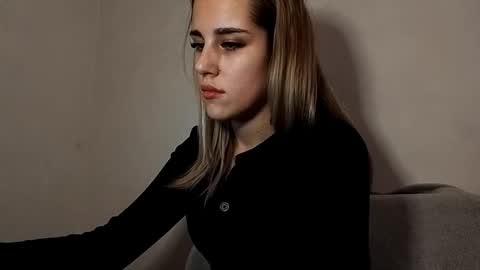 hotmusex online show from 11/30/25, 03:05