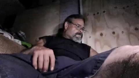 hotnriv13 online show from 04/07/26, 05:08