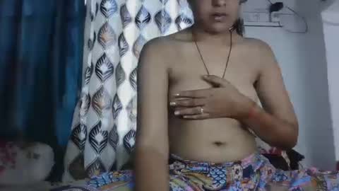lola online show from 10/23/25, 05:51