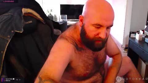 Snapshot of hotokar chatting on 12/16/25, 02:00 Hotokkar online show from 12/16/25, 02:00