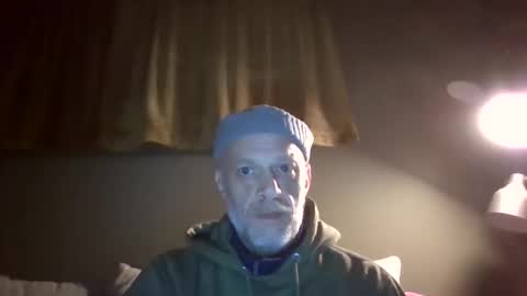 Snapshot of hototo2 chatting on 12/21/25, 03:57 hototo2 online show from 12/21/25, 03:57