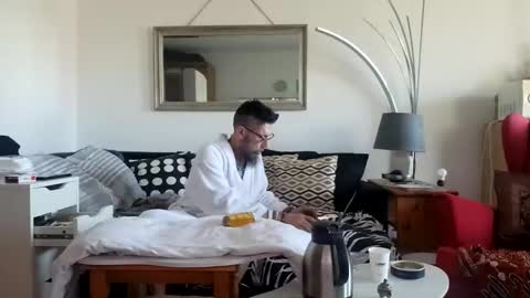 Hotpornguys online show from 03/03/26, 09:37