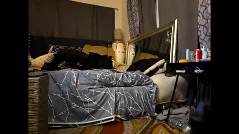 hotrox6942 online show from 02/18/26, 01:45