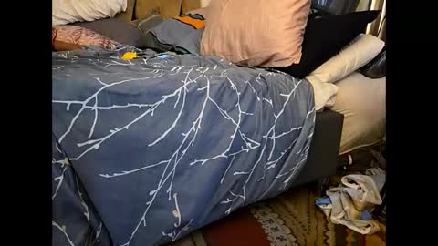 hotrox6942 online show from 02/18/26, 03:52